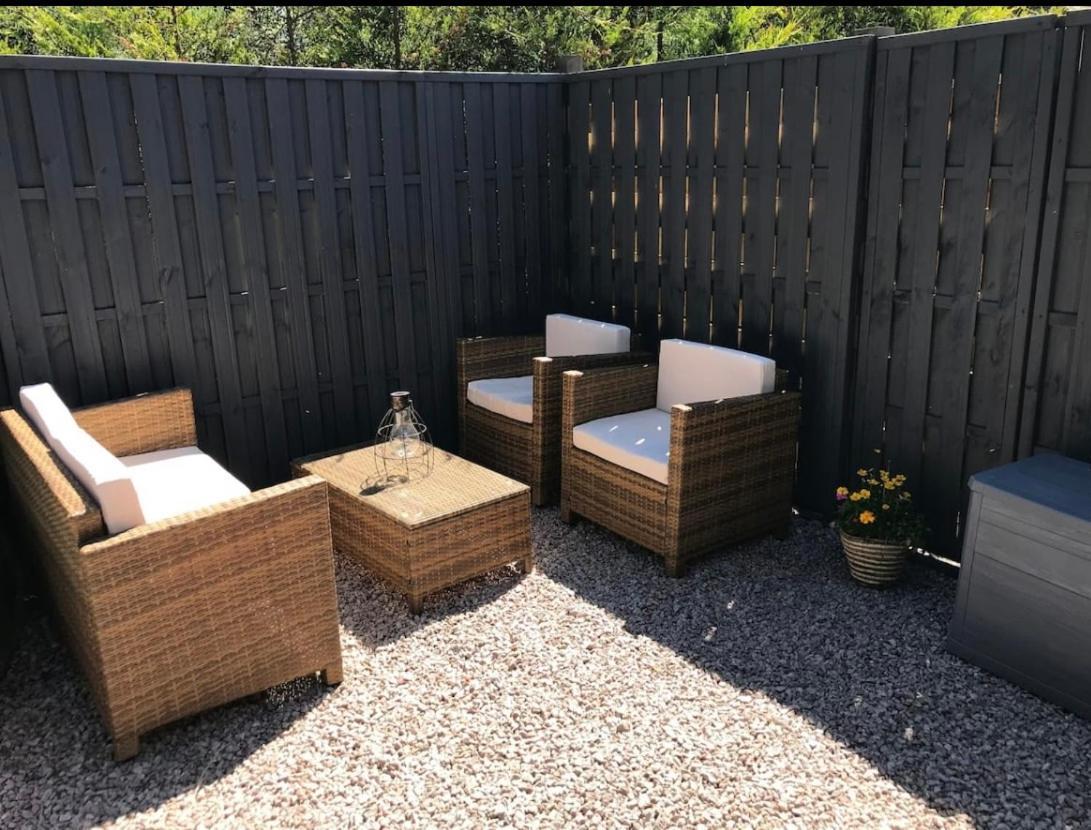 Апартаменты Riverside Hideaway